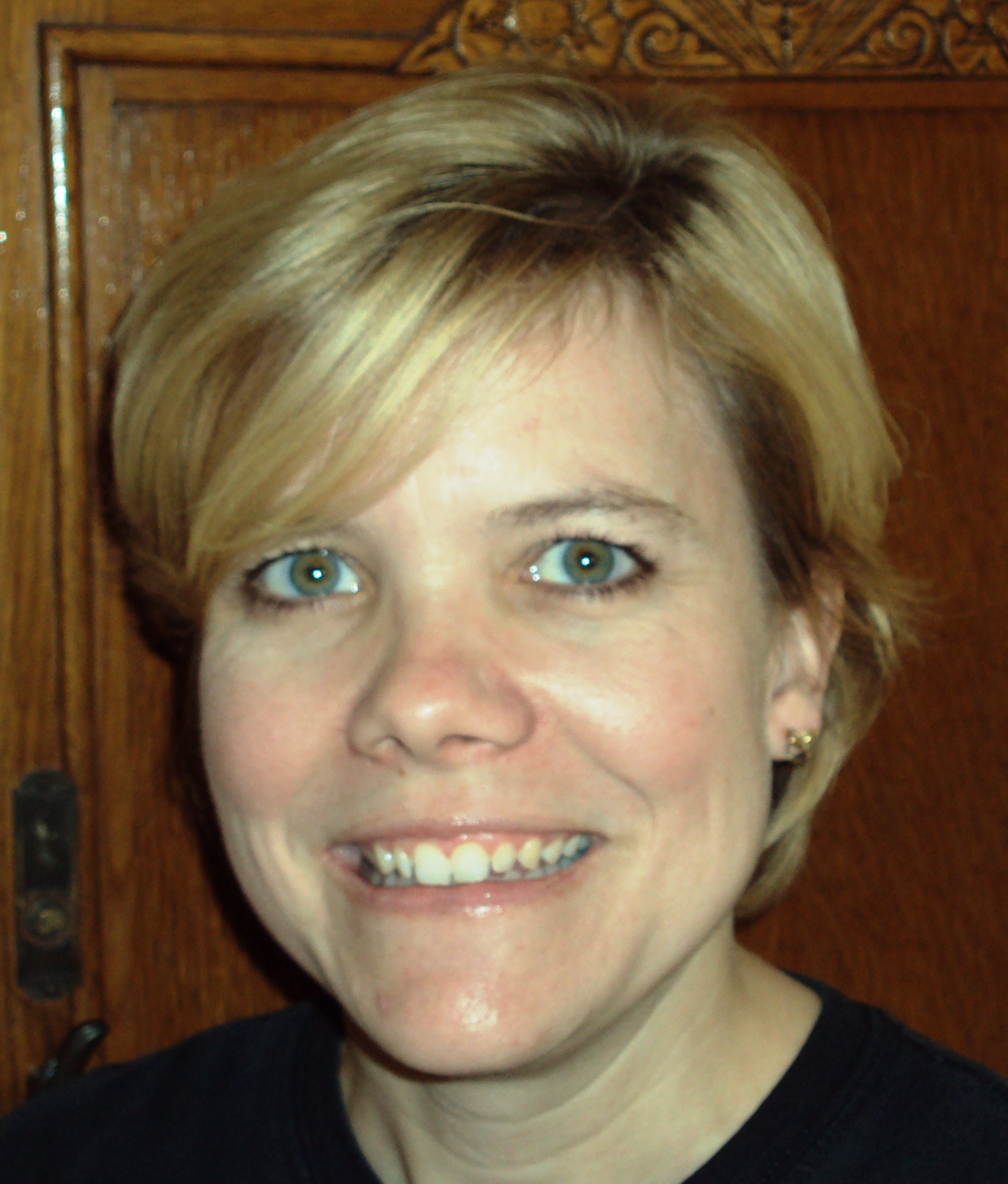 Carolyn Susanne  Abajian