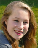Julia  Knörnschild