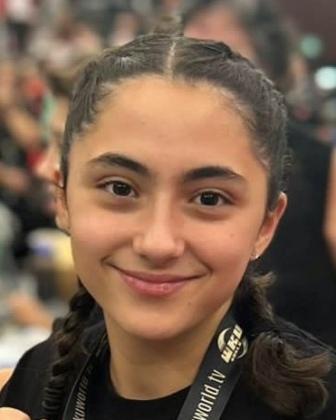 Esila-Gülüzar  Yesilyurt